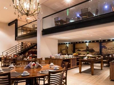 Mercure Boulevard